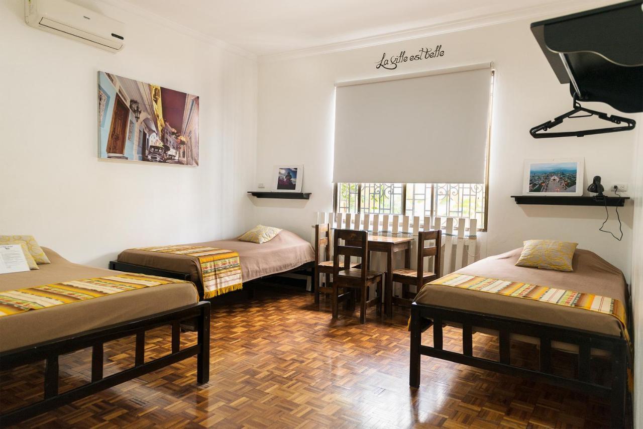 Villa64 Guayaquil Buitenkant foto